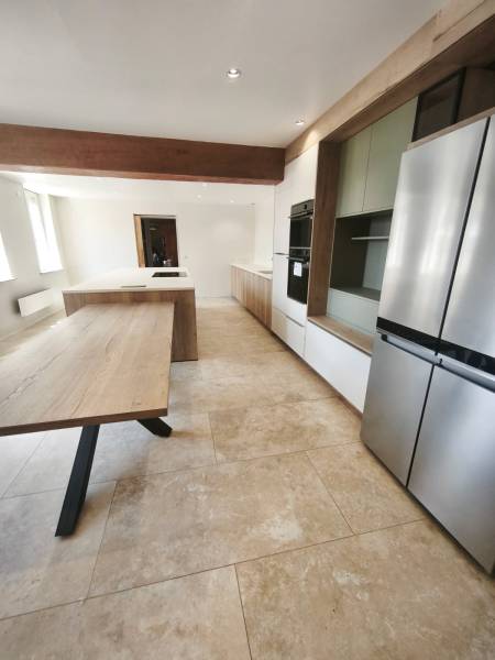 Cuisine Chaleureuse et moderne a fecamp