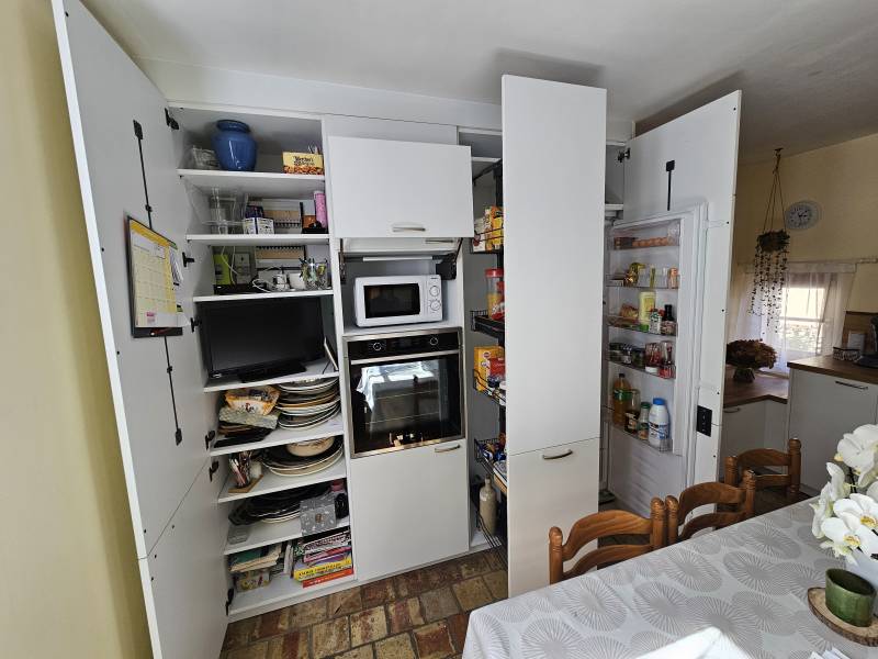 Pose cuisine sur mesure blanche et bois à Le Havre