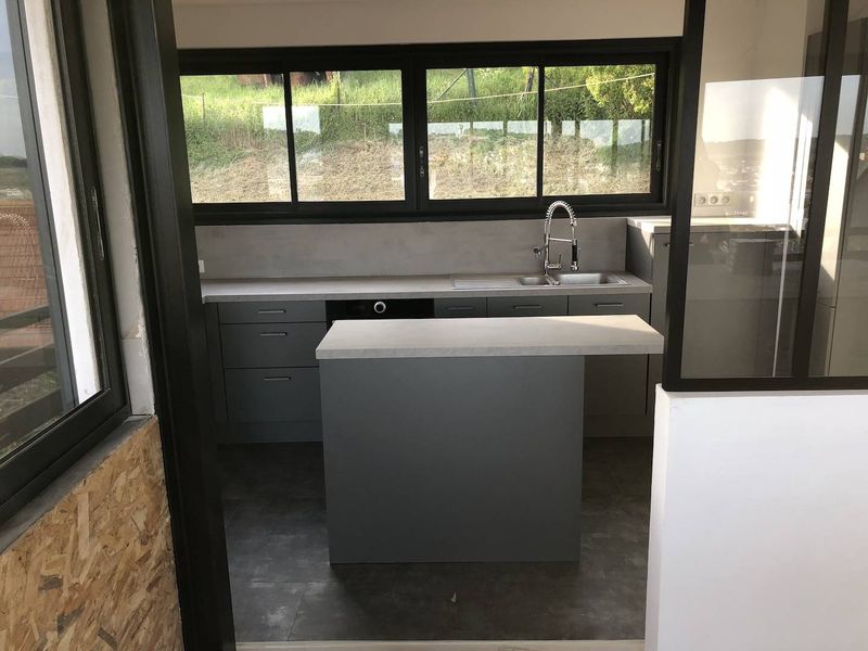 Cuisine style industrielle à Le Havre