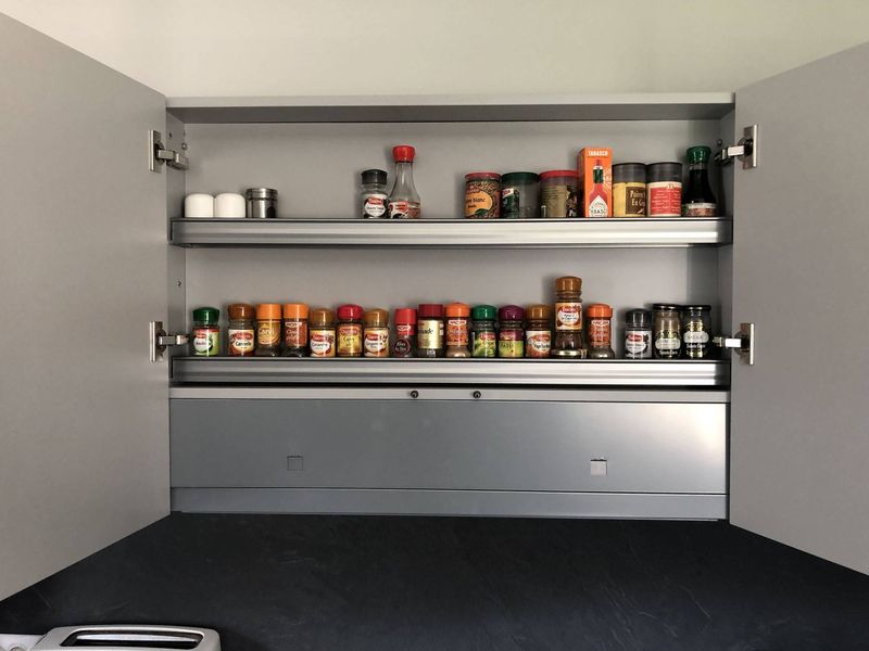 Aménagement de meuble Hotte