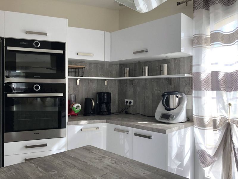 Cuisine Blanc Brillant avec ilot sur Fecamp