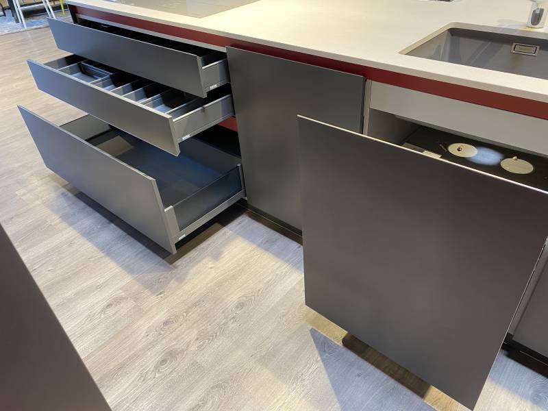 Cuisine à vendre avec électroménager inclus pour 6500€ chez Premier Plan Fécamp