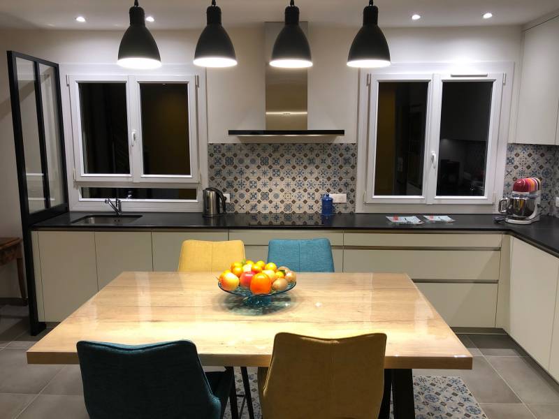 Cuisine plan de travail en pierre