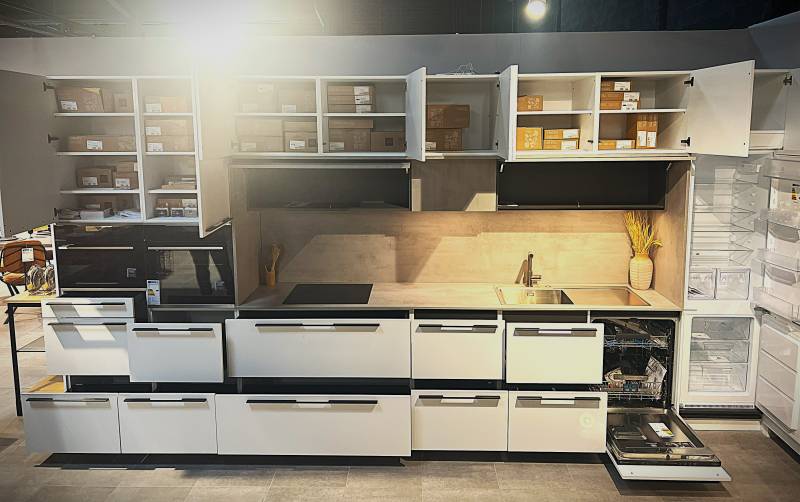 A vendre cuisine exposition à fecamp blanche 