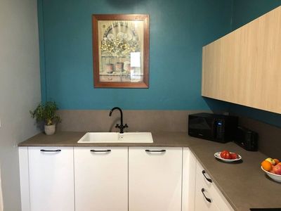 Notre zone d'activité pour ce service Commander sa cuisine américaine sur mesure avec îlot central et électroménager encastrable