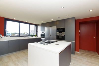 Notre zone d'activité pour ce service Devis installateur de cuisine équipée sur mesure imitation pierre et marbre avec électroménager intégré